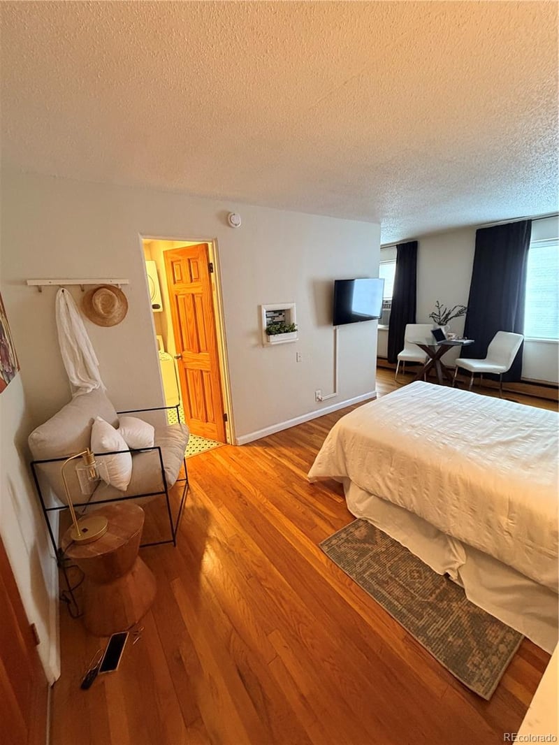 2480 W Caithness Pl #8, Denver, CO 80211