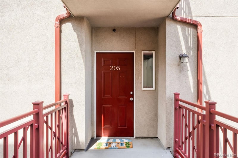 1767 Pearl St #205, Denver, CO 80203