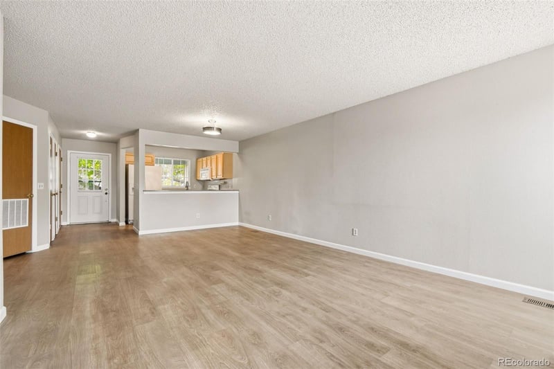 9933 Fairwood St, Littleton, CO 80125