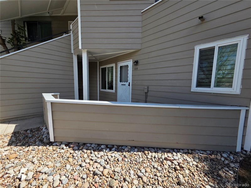 12476 W Nevada Pl #105, Lakewood, CO 80228
