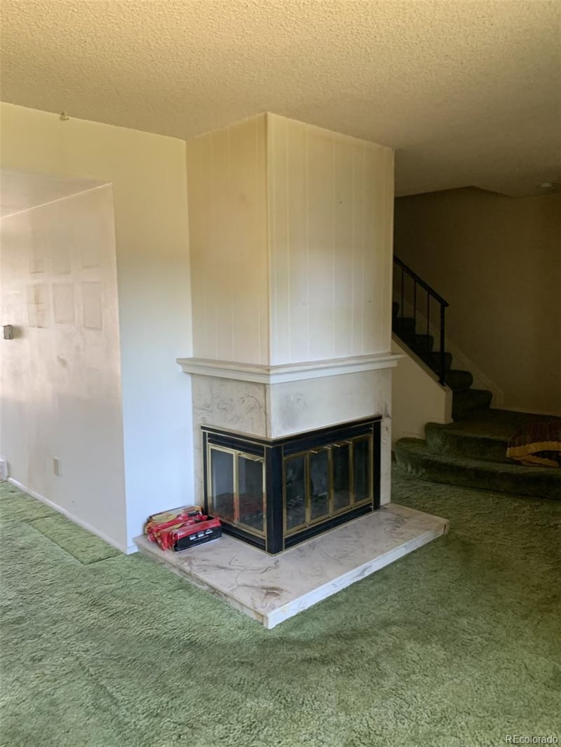 760 Youngfield Ct, Lakewood, CO 80228