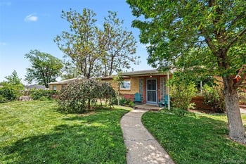 3078 Albion St, Denver, CO 80207