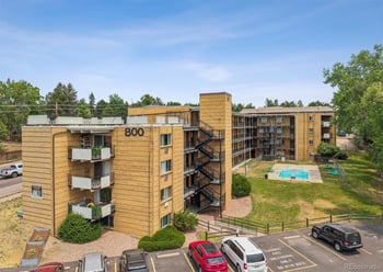 800 W Belleview Ave #305, Englewood, CO 80110