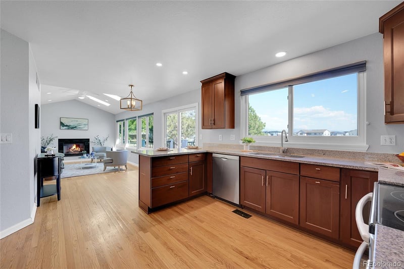 907 E Karval Pl, Louisville, CO 80027