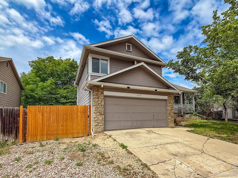 2155 Stuart St, Longmont, CO 80501