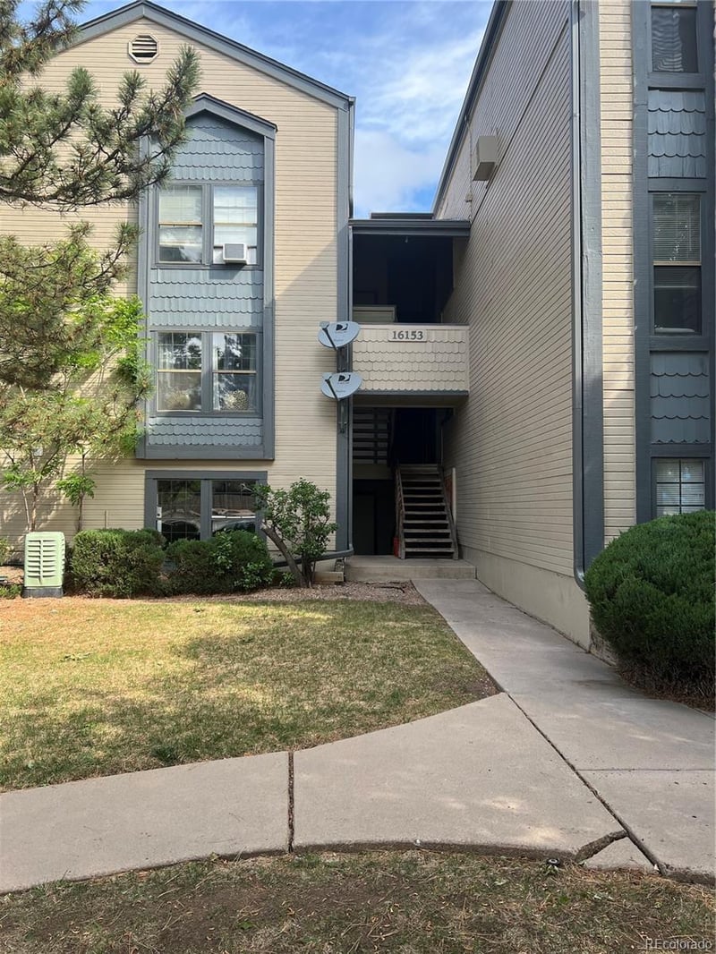 16153 Alaska Pl #18, Aurora, CO 80017