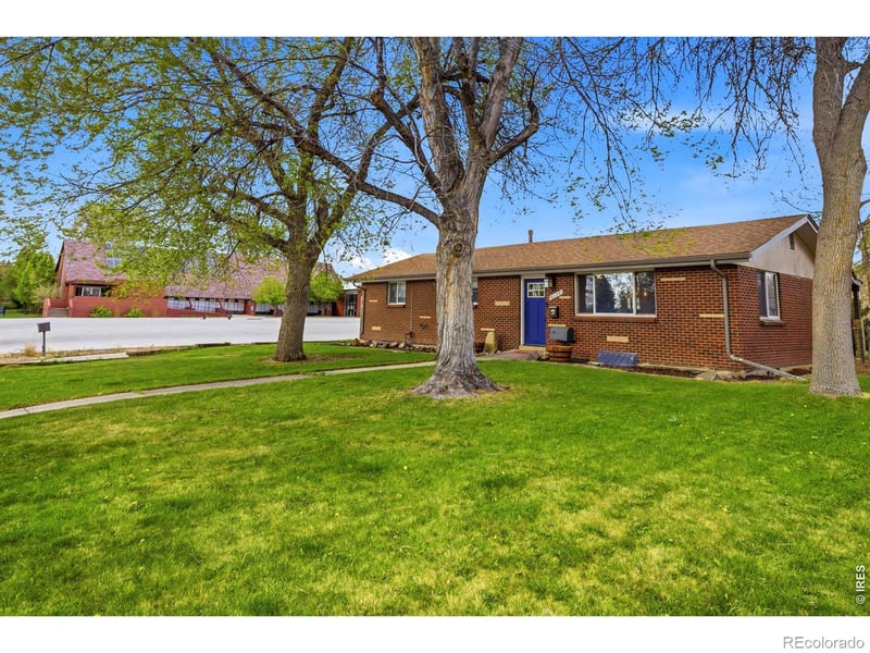 6130 Pennsylvania St, Centennial, CO 80121