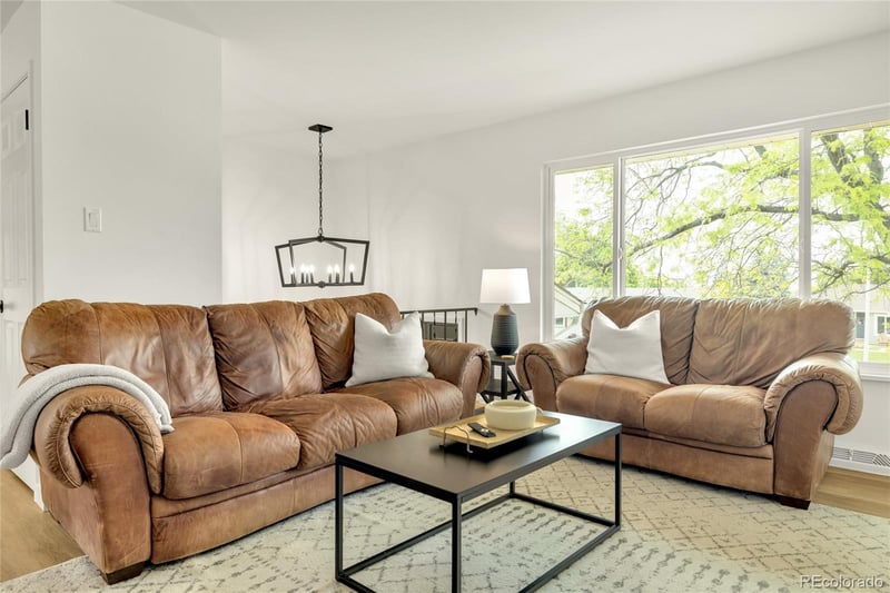 1535 Zang Ct, Lakewood, CO 80228
