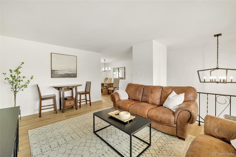 1535 Zang Ct, Lakewood, CO 80228