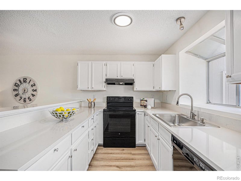 1100 Waco St #G, Aurora, CO 80017