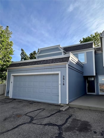 2918 S Parker Ct, Aurora, CO 80014
