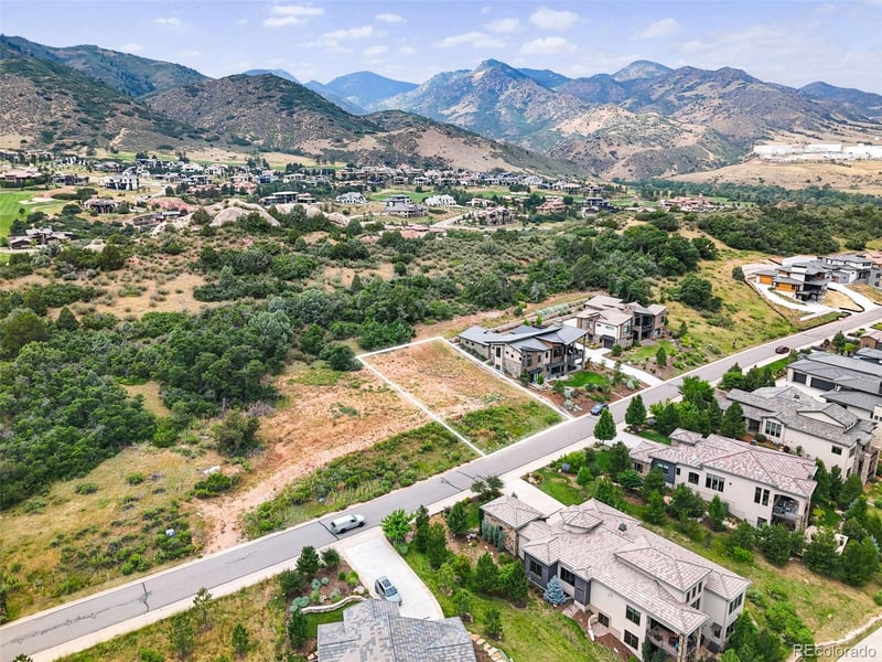 7983 Raphael Ln, Littleton, CO 80125