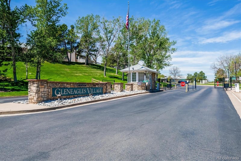1 Birmingham Ct, Highlands Ranch, CO 80130