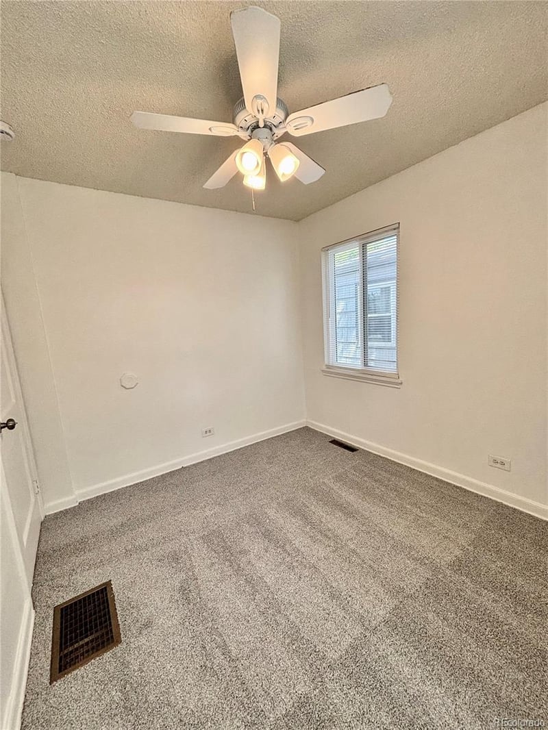 1934 Kenton St, Aurora, CO 80010