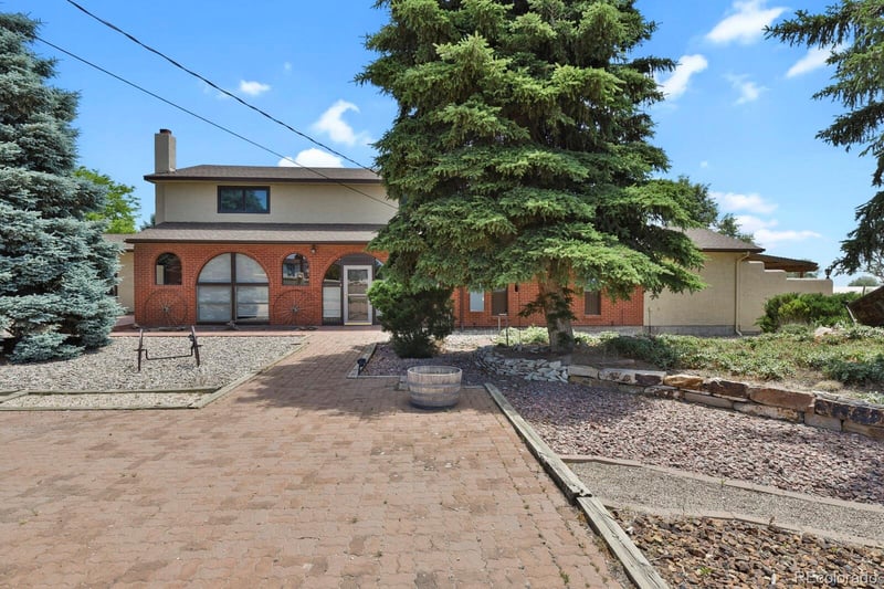 310 L St, Penrose, CO 81240