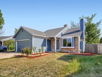 19714 E Oxford Dr, Aurora, CO 80013
