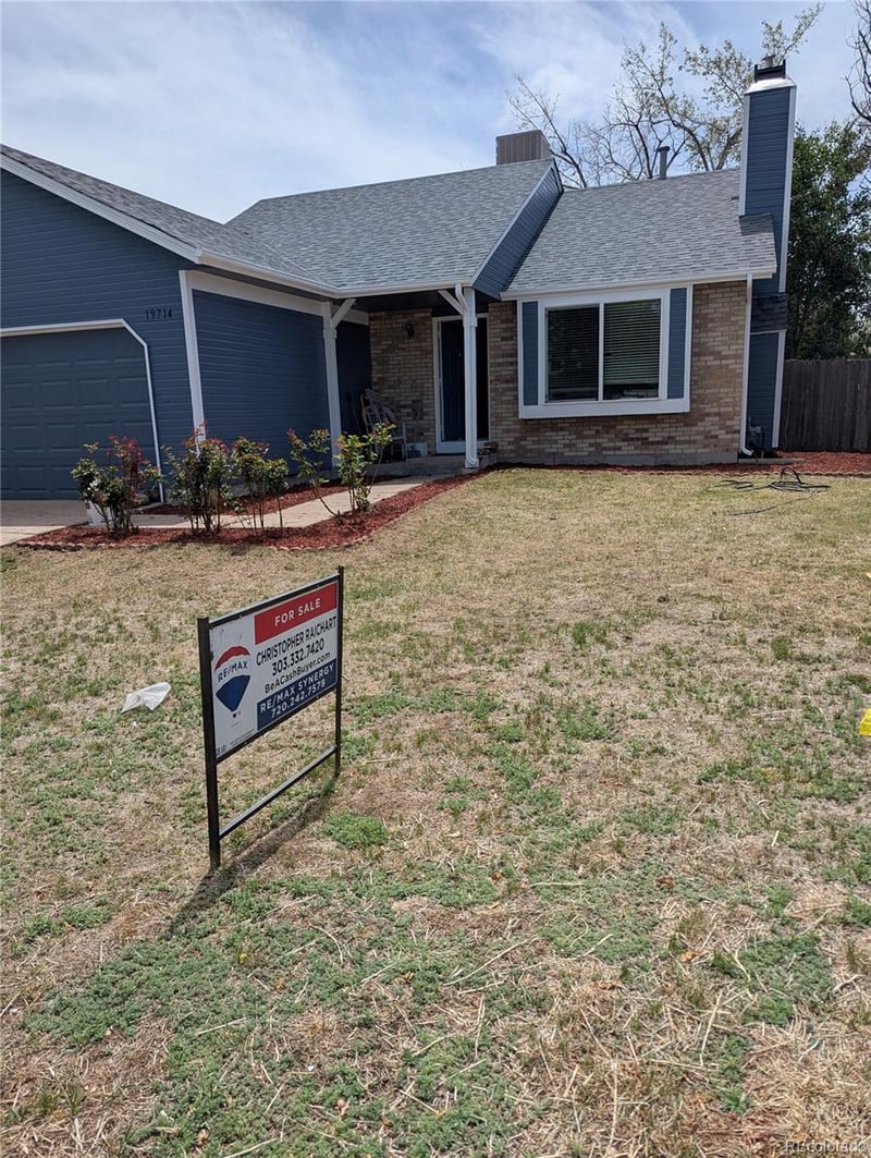 19714 Oxford Dr, Aurora, CO 80013