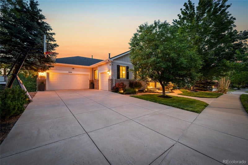 2866 Eagle Cir, Erie, CO 80516