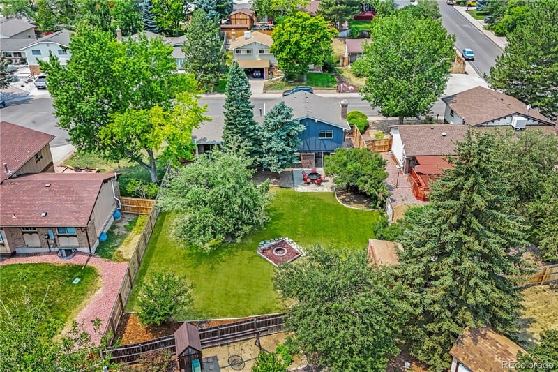7280 Lamar Ct, Arvada, CO 80003