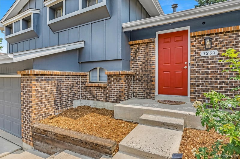 7280 Lamar Ct, Arvada, CO 80003
