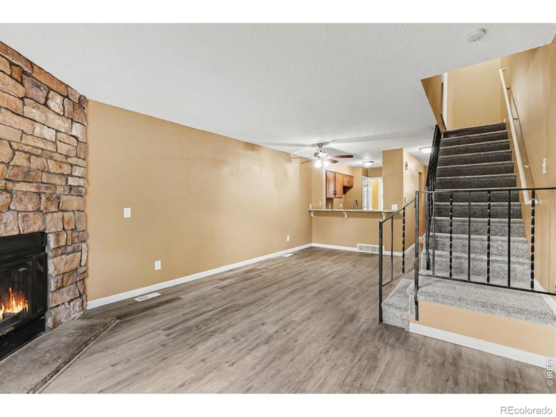 2220 Jasper Way #B, Aurora, CO 80013