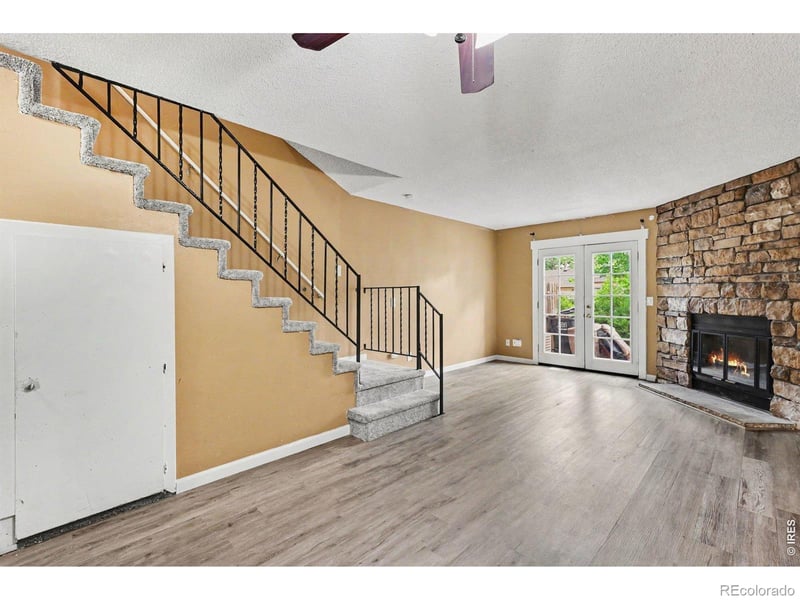 2220 Jasper Way #B, Aurora, CO 80013
