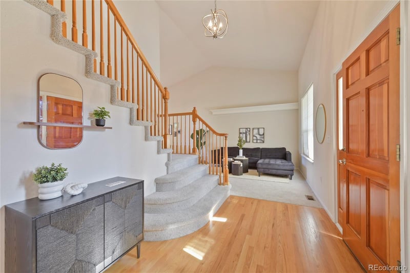 10037 Sylvestor Rd, Highlands Ranch, CO 80129