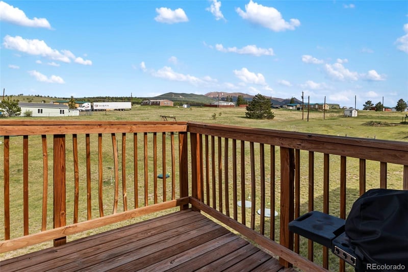 114 Hunting Horn Ln, Divide, CO 80814