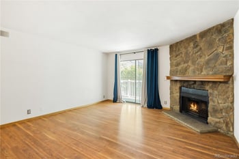 907 S Yampa St #103, Aurora, CO 80017