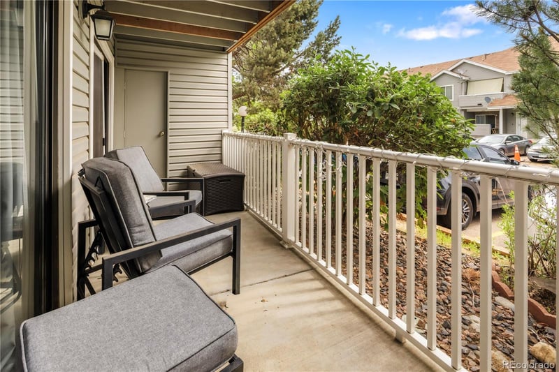 907 Yampa St #103, Aurora, CO 80017