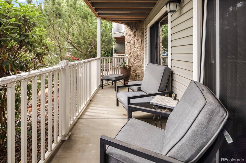 907 Yampa St #103, Aurora, CO 80017