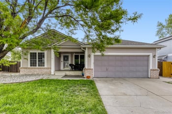 15677 E Quincy Ln, Aurora, CO 80015