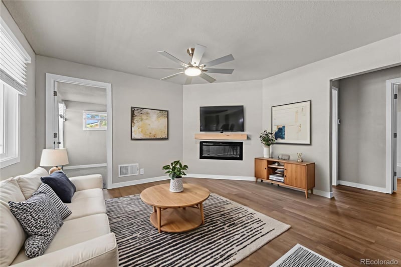 1614 E Ash St, Pueblo, CO 81001