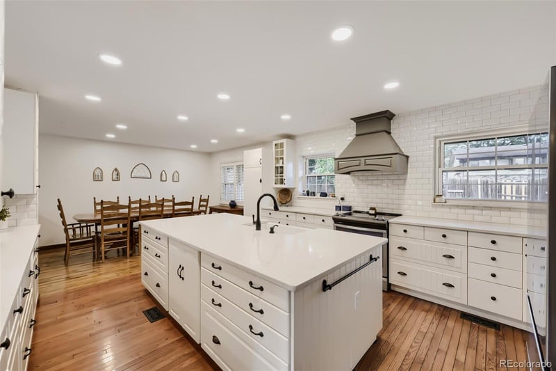 11839 Atlantic Ave, Lakewood, CO 80228