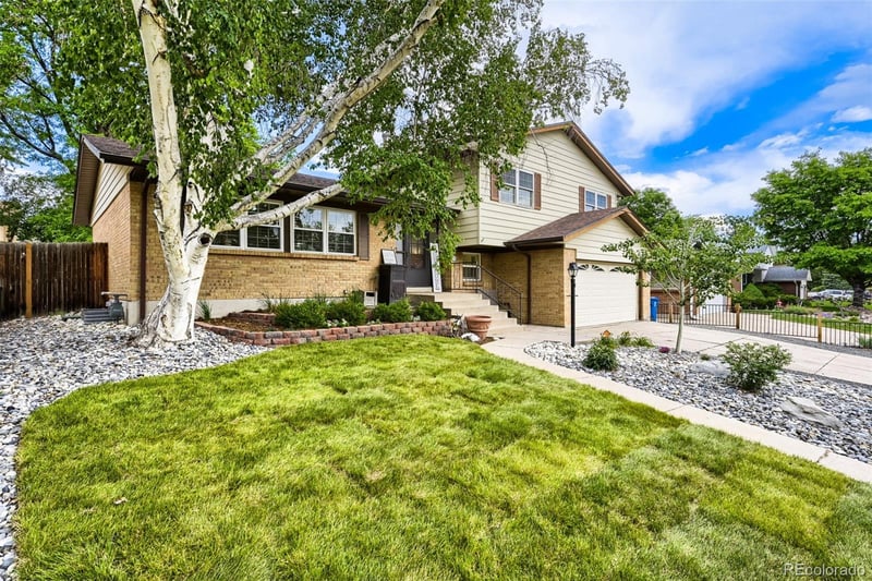 11839 Atlantic Ave, Lakewood, CO 80228
