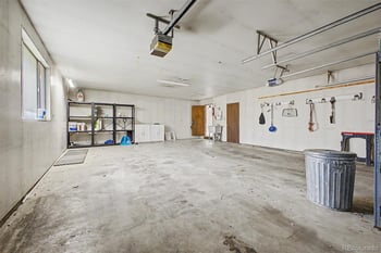 520 Iola St, Aurora, CO 80010