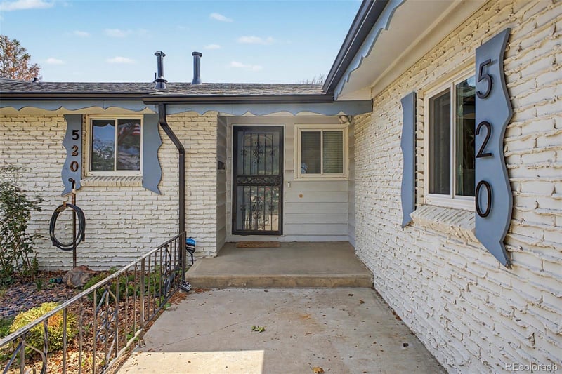 520 Iola St, Aurora, CO 80010