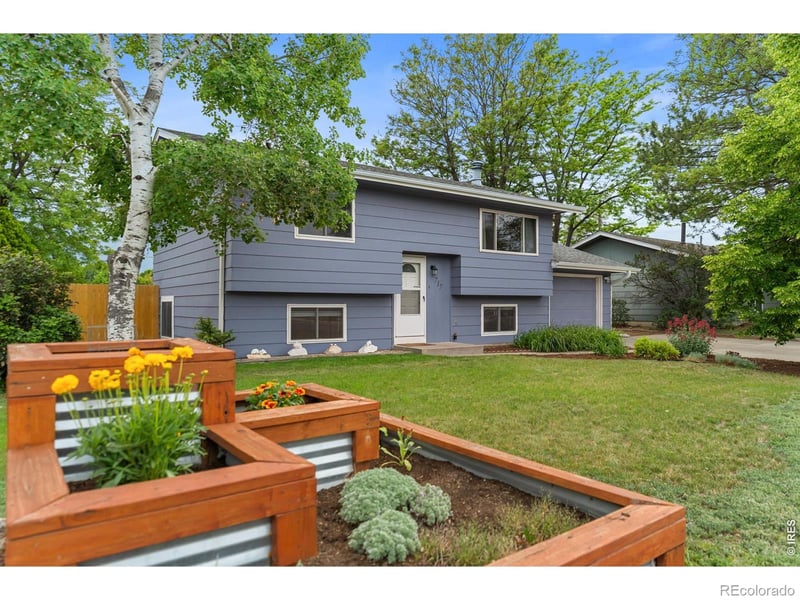 717 10th St, Windsor, CO 80550