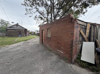2418 W 38th Ave, Denver, CO 80211