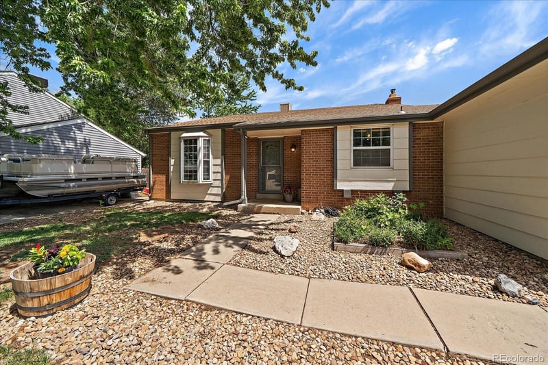 4884 S Braun St, Morrison, CO 80465