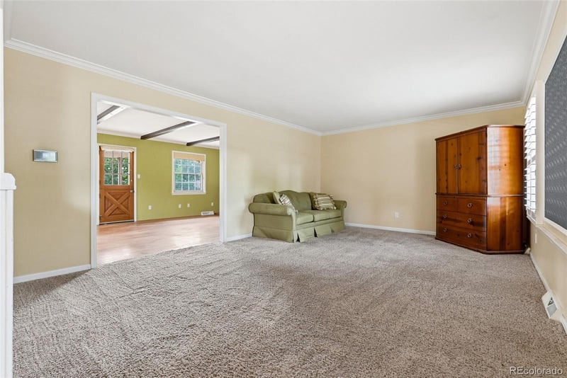 3692 Briarwood Ave, Centennial, CO 80122