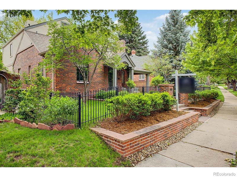 910 S Euclid Way, Denver, CO 80209