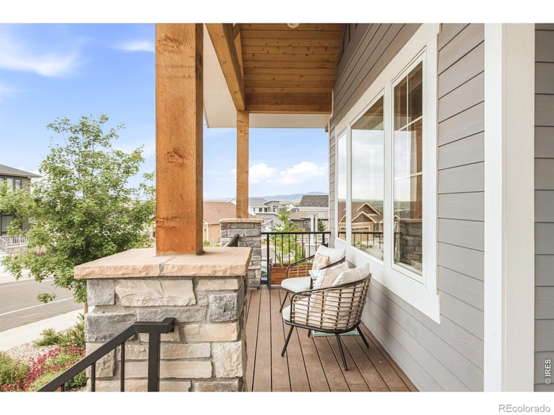 917 Arapahoe Cir, Louisville, CO 80027