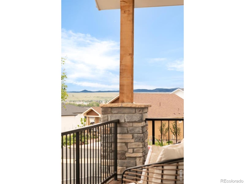 917 Arapahoe Cir, Louisville, CO 80027
