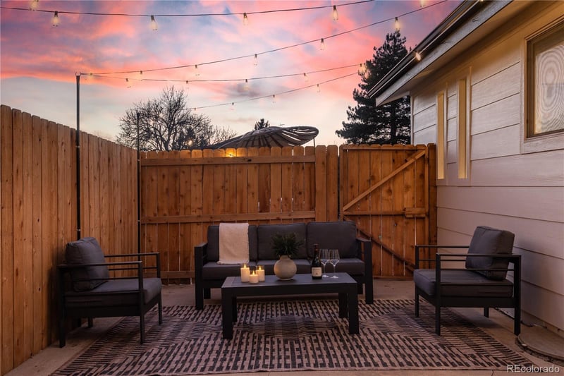 9292 W 56th Pl, Arvada, CO 80002