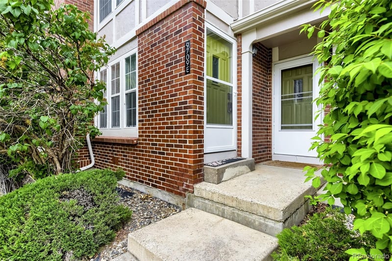 9709 Chatfield Ave #E, Littleton, CO 80128