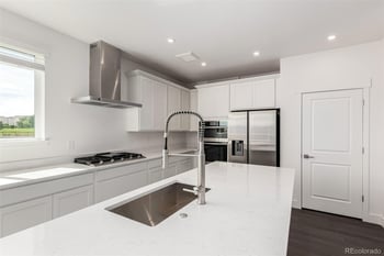 35 Ascent Trl, Englewood, CO 80112