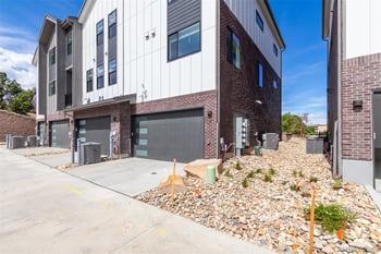 35 Ascent Trl, Englewood, CO 80112