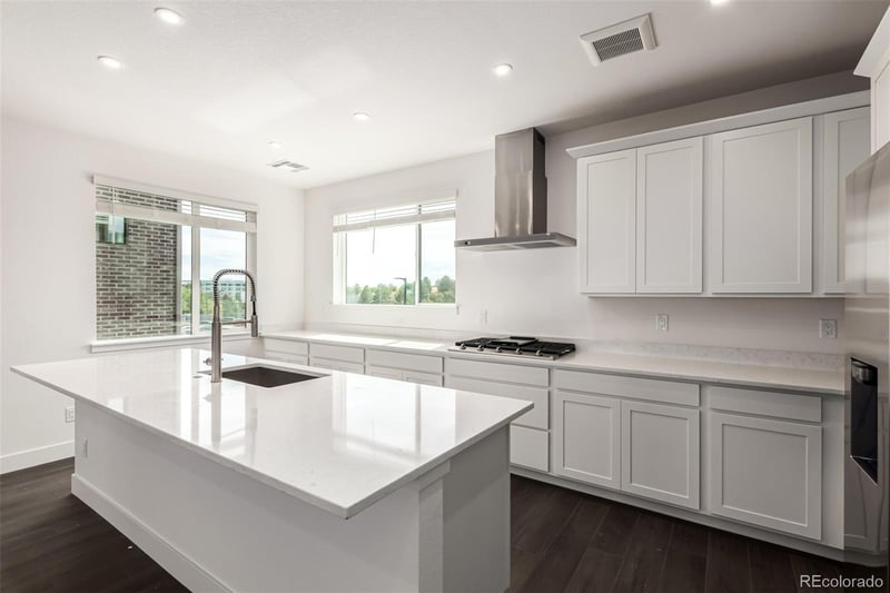 35 Ascent Trl, Englewood, CO 80112