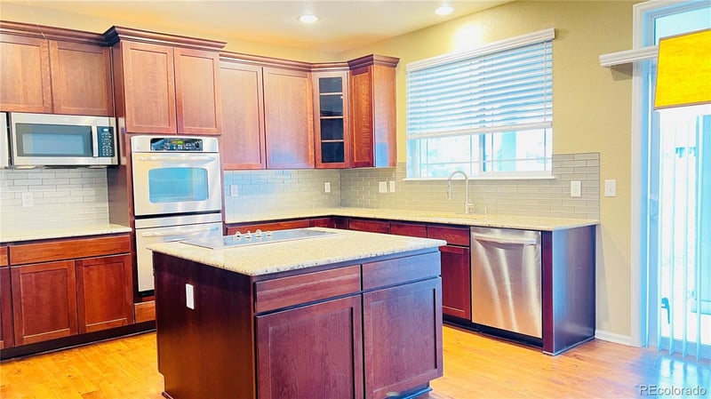 1669 De Gaulle Way, Aurora, CO 80018